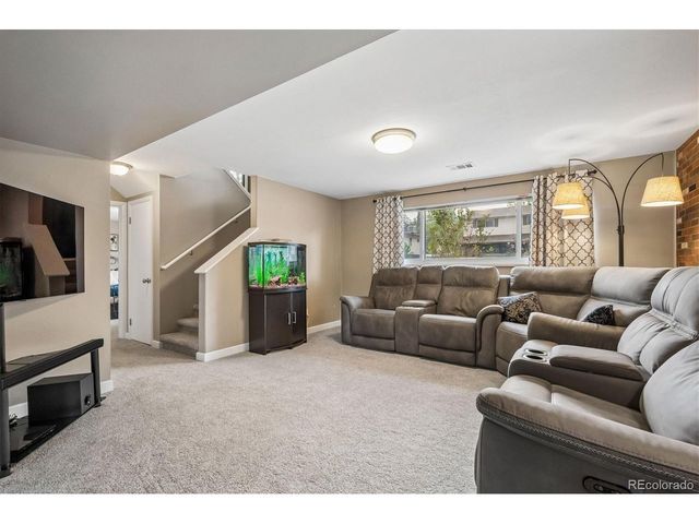 2846 S Quay Way, Denver, CO 80227