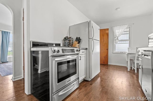 1099 Francis Avenue, Muskegon, MI 49442