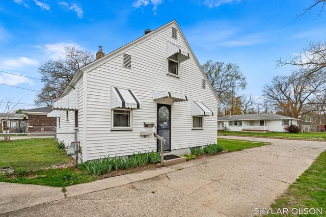 1099 Francis Avenue, Muskegon, MI 49442