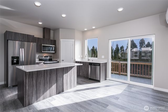 1817 Eastgate Loop, Ferndale, WA 98248