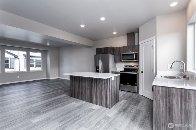 1817 Eastgate Loop, Ferndale, WA 98248