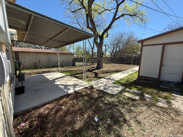 258 Cliffwood, San Antonio, TX 78213