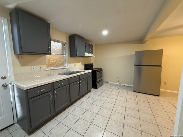 258 Cliffwood, San Antonio, TX 78213