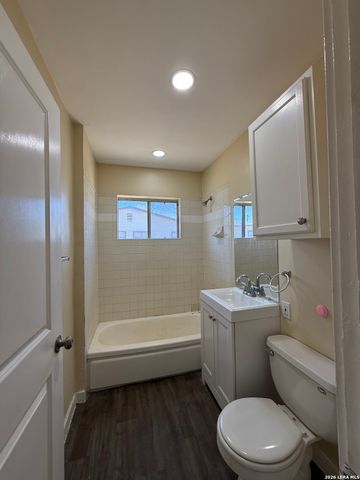 258 Cliffwood, San Antonio, TX 78213