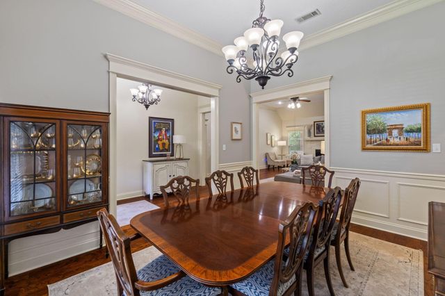 105 Morrell Cir., Hattiesburg, MS 39402