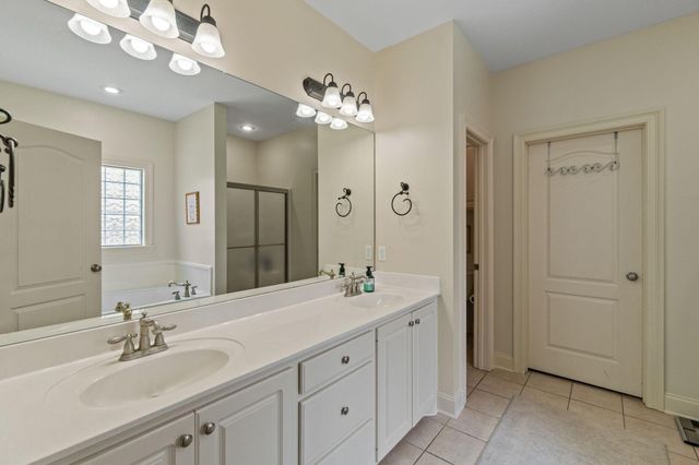 105 Morrell Cir., Hattiesburg, MS 39402