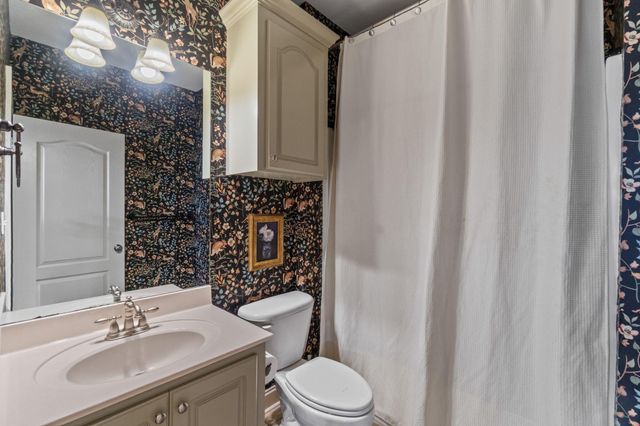 105 Morrell Cir., Hattiesburg, MS 39402