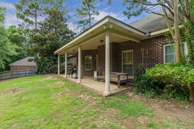 105 Morrell Cir., Hattiesburg, MS 39402