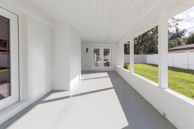 713 GRAND CIRCLE, Temple Terrace, FL 33617