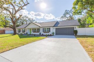 713 GRAND CIRCLE, Temple Terrace, FL 33617