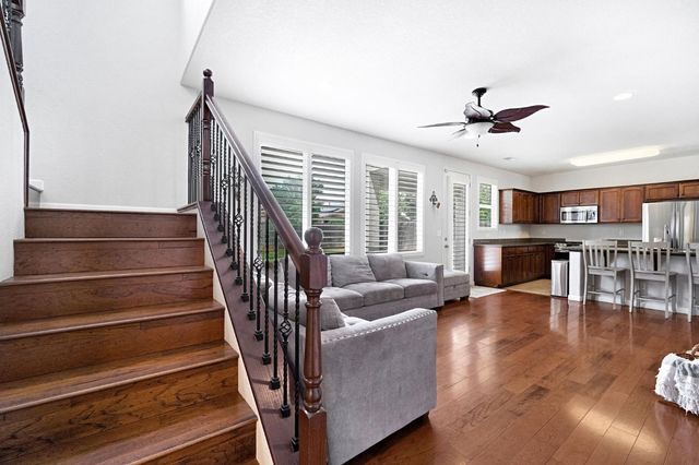 7382 E Fedora Avenue, Fresno, CA 93737