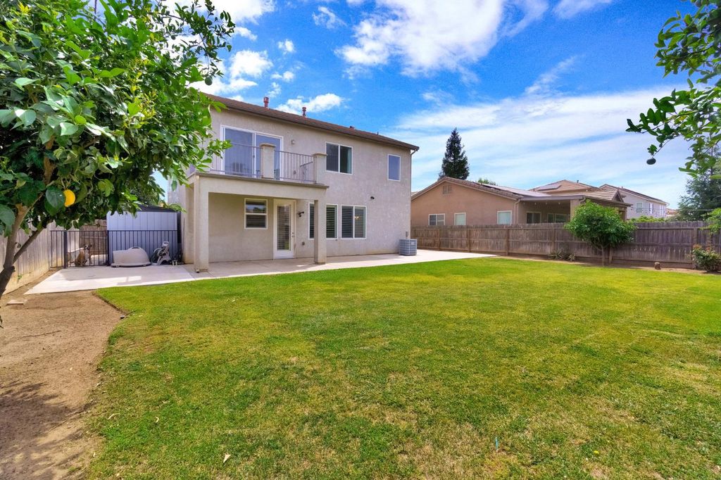 Image 37 of property listing at 7382 E Fedora Avenue, Fresno, CA 93737