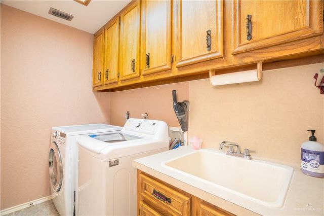 116 W Kerria Avenue, Mcallen, TX 78501