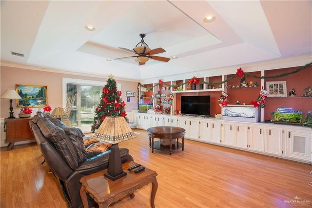 116 W Kerria Avenue, Mcallen, TX 78501