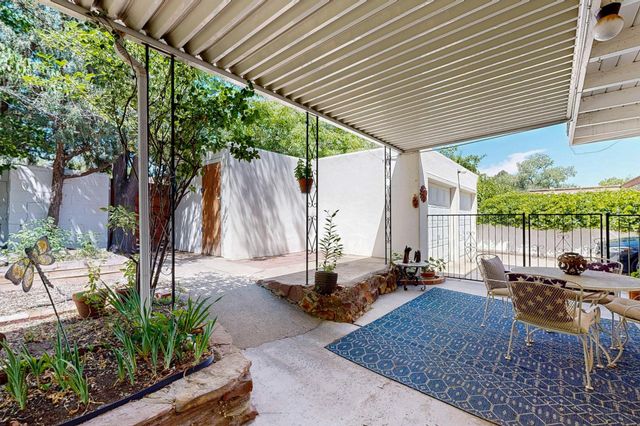 805 RIDGECREST Drive SE, Albuquerque, NM 87108