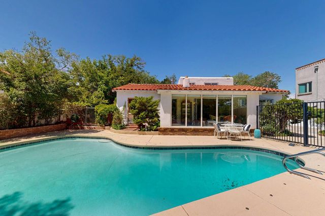 805 RIDGECREST Drive SE, Albuquerque, NM 87108