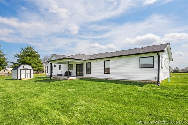 8301 Salem Church Road, Charlestown, IN 47111