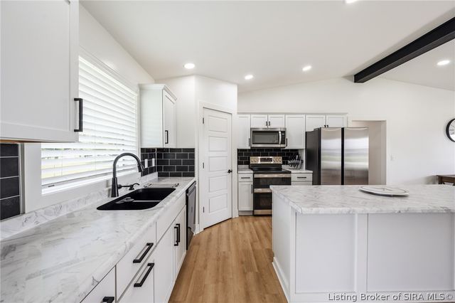 8301 Salem Church Road, Charlestown, IN 47111