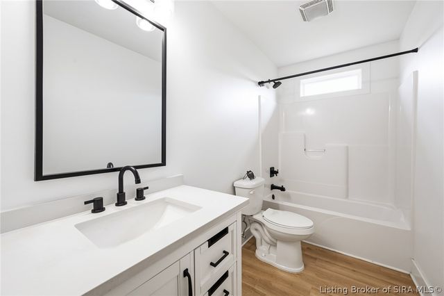 8301 Salem Church Road, Charlestown, IN 47111