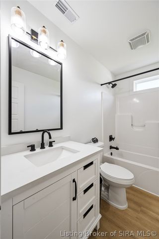 8301 Salem Church Road, Charlestown, IN 47111