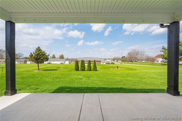 8301 Salem Church Road, Charlestown, IN 47111