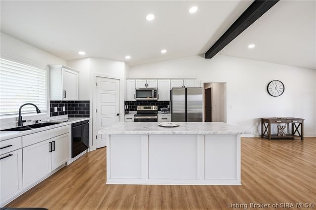 8301 Salem Church Road, Charlestown, IN 47111