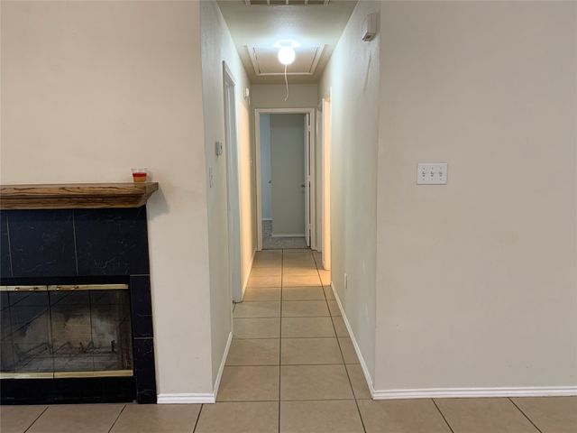 1021 Olivewood Lane, Fort Worth, TX 76140