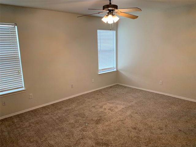 1021 Olivewood Lane, Fort Worth, TX 76140