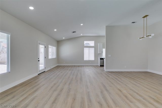 272 Grand Teton Drive, Henderson, NV 89074