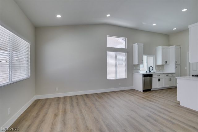 272 Grand Teton Drive, Henderson, NV 89074