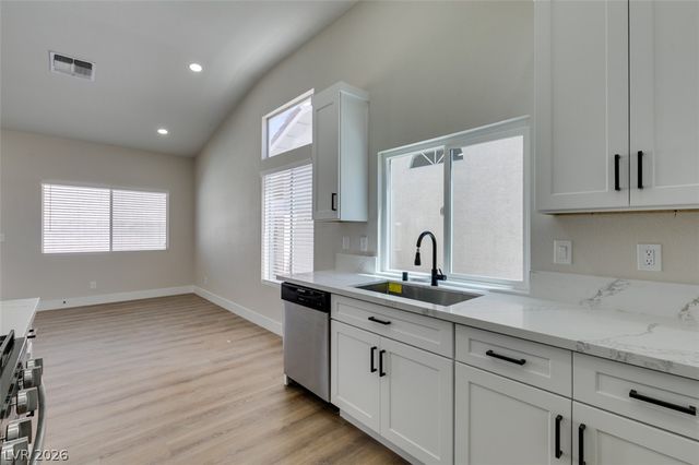 272 Grand Teton Drive, Henderson, NV 89074