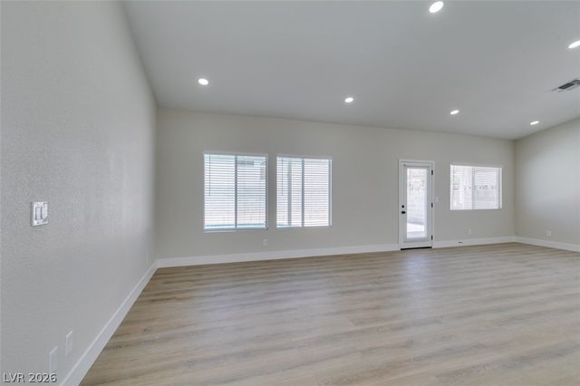 272 Grand Teton Drive, Henderson, NV 89074