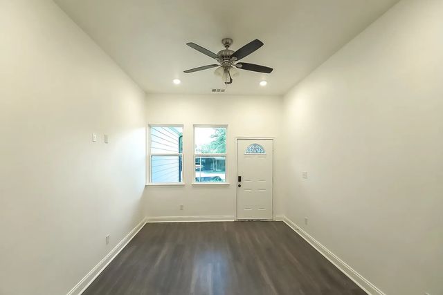 116 Willow Lane, Roanoke, TX 76262