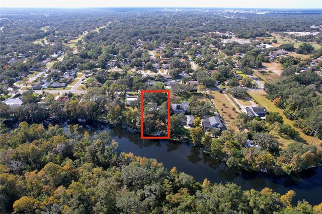 1601 N RIVERHILLS DRIVE, Temple Terrace, FL 33617