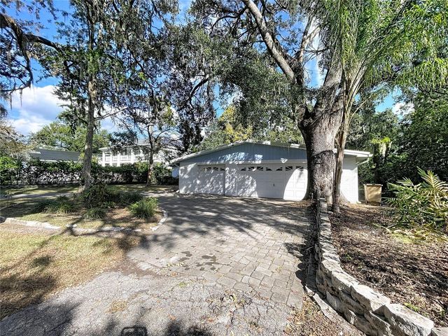 1601 N RIVERHILLS DRIVE, Temple Terrace, FL 33617