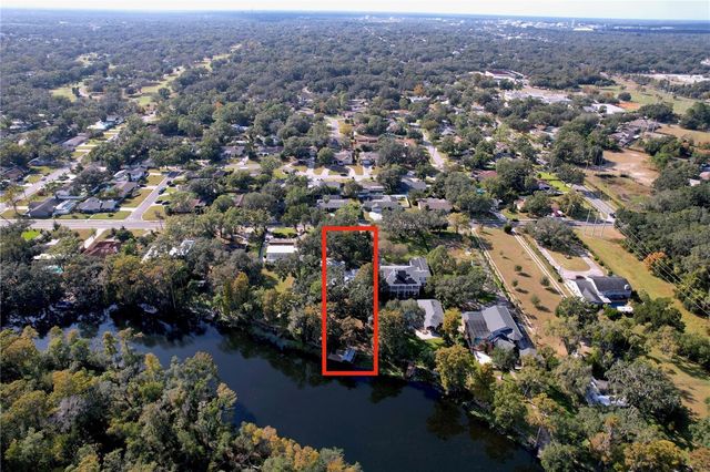 1601 N RIVERHILLS DRIVE, Temple Terrace, FL 33617