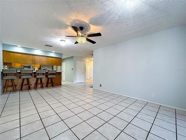 1601 N RIVERHILLS DRIVE, Temple Terrace, FL 33617