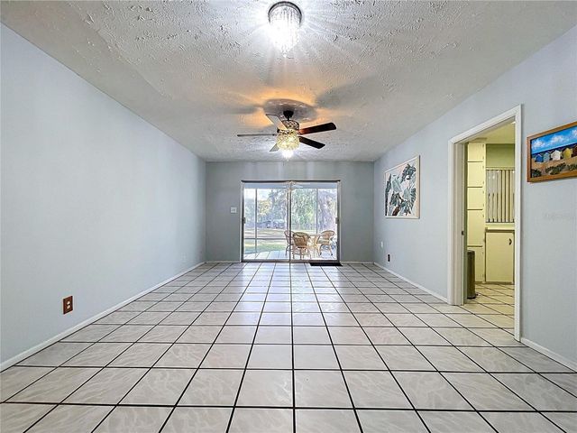 1601 N RIVERHILLS DRIVE, Temple Terrace, FL 33617
