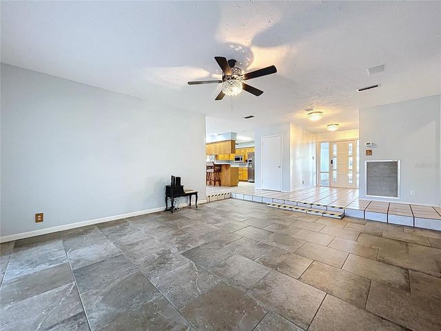 1601 N RIVERHILLS DRIVE, Temple Terrace, FL 33617