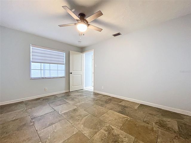 1601 N RIVERHILLS DRIVE, Temple Terrace, FL 33617