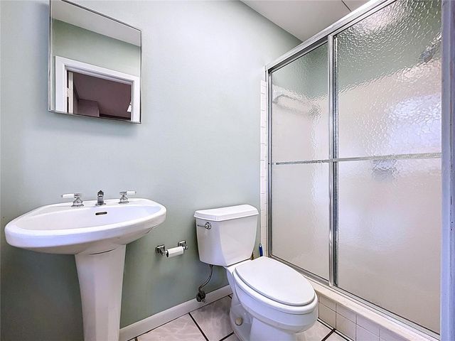 1601 N RIVERHILLS DRIVE, Temple Terrace, FL 33617