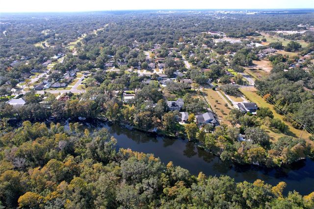 1601 N RIVERHILLS DRIVE, Temple Terrace, FL 33617