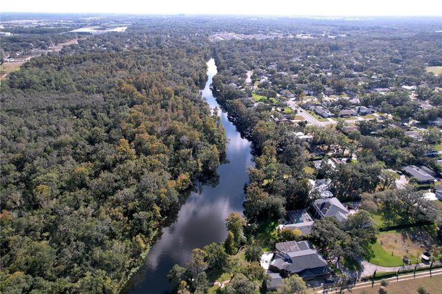 1601 N RIVERHILLS DRIVE, Temple Terrace, FL 33617