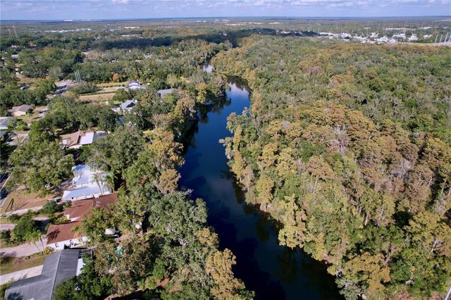 1601 N RIVERHILLS DRIVE, Temple Terrace, FL 33617