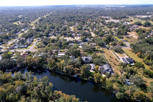 1601 N RIVERHILLS DRIVE, Temple Terrace, FL 33617