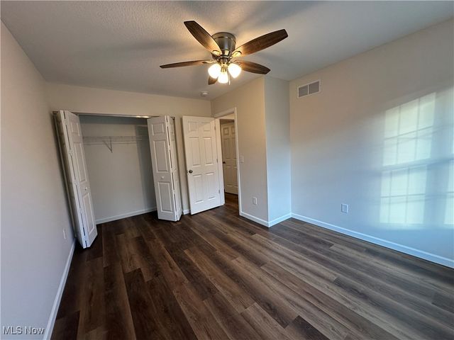 210 Granada Avenue, Youngstown, OH 44504