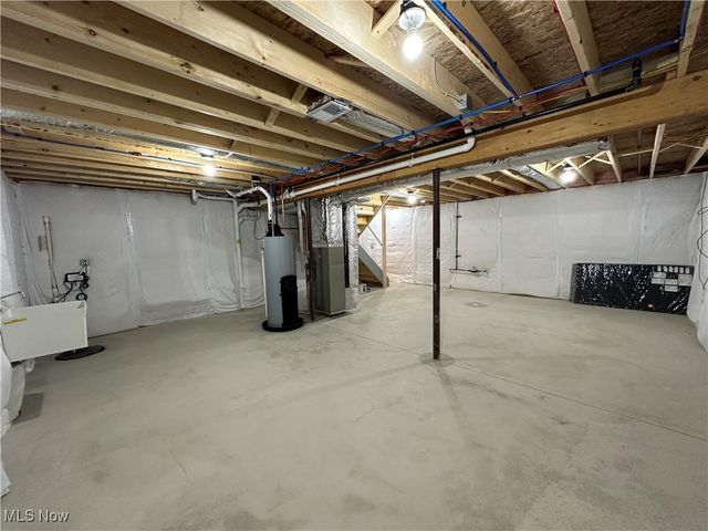 210 Granada Avenue, Youngstown, OH 44504