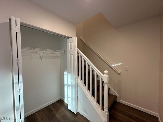 210 Granada Avenue, Youngstown, OH 44504