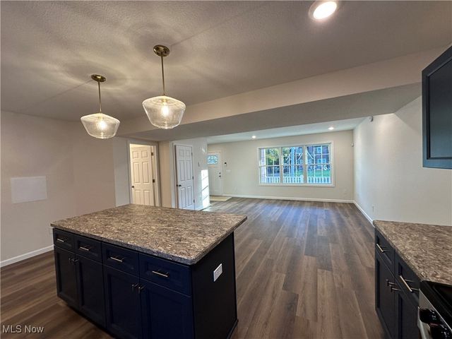 210 Granada Avenue, Youngstown, OH 44504