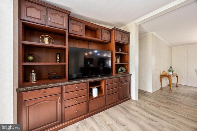 4258 SMITH RD, Salisbury, MD 21801